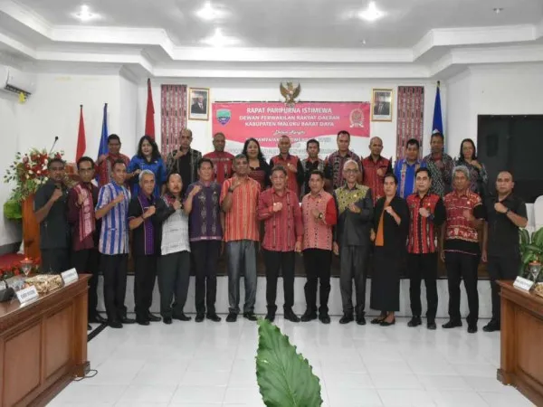Perkuat Pelayanan Publik, Bupati MBD Siap Implementasikan Rekomendasi DPRD